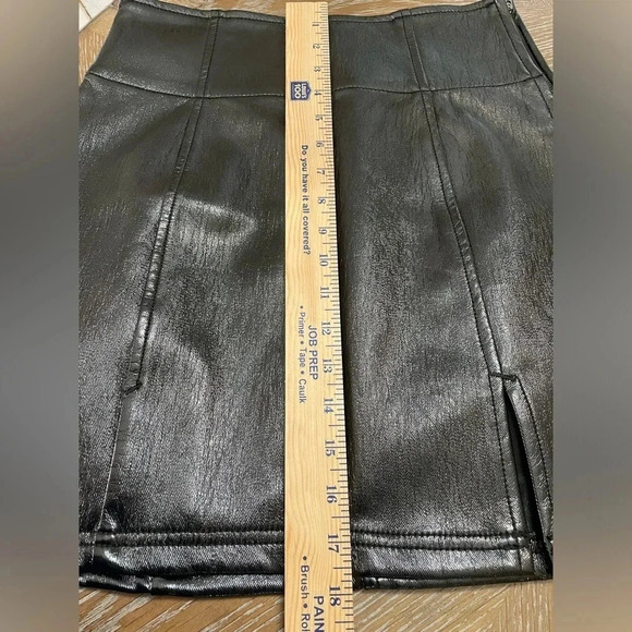 Free People Holding onto a Dream Coated Mini Skirt New sz 6 - Picture 12 of 15